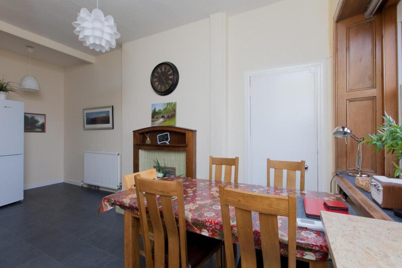 Elegant Traditional Edinburgh City Centre Flat Eksteriør bilde